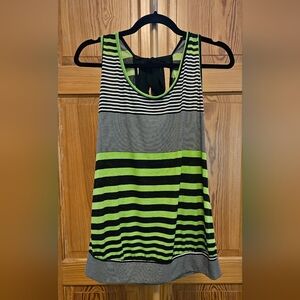 Julie's Closet Blk & Green maternity top Size XL